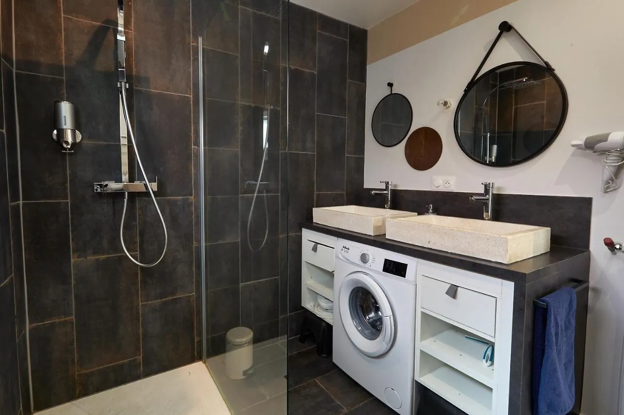 Centre Ville A Pied Appt Avec Sauna, Linge, Wifi, Stationnement Gratuit Vannes