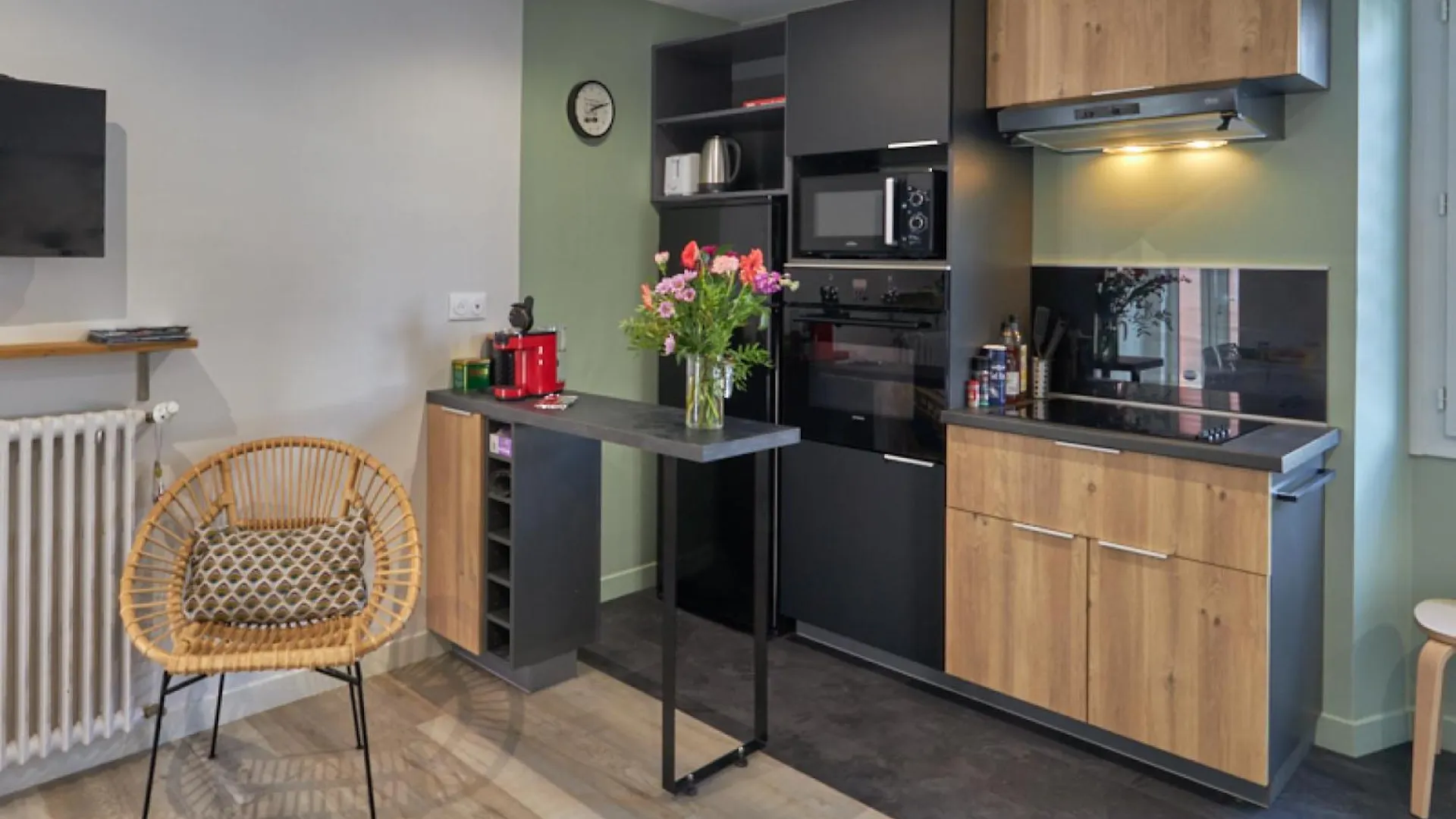 Centre Ville A Pied Appt Avec Sauna, Linge, Wifi, Stationnement Gratuit Vannes Francia